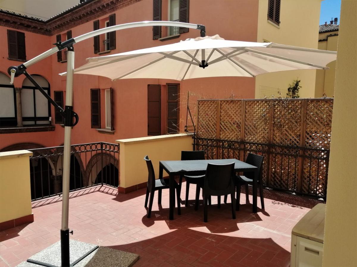 Galleria del toro apartments Bologna Esterno foto